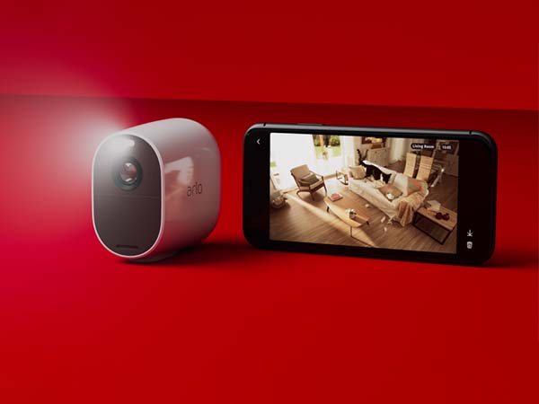 Caméra connectée Arlo avec application mobile