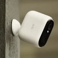 camera arlo pro interieur