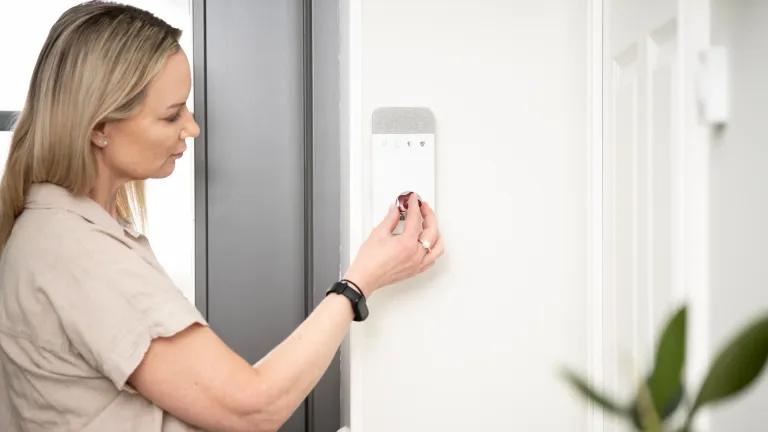 lecteur de badge multifonction femme