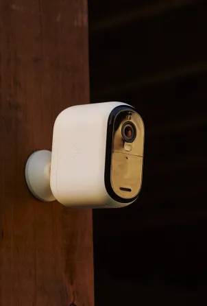 camera arlo exterieur detection cambrioleur